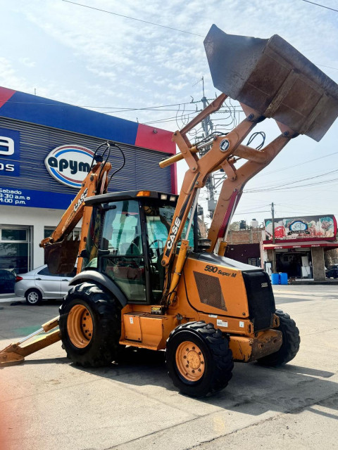 RETROEXCAVADORA 2003 CASE 590 SUPER M