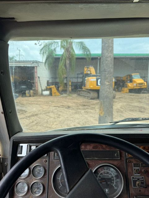 GRúA ARTICULADA 2000 KENWORTH HIAB