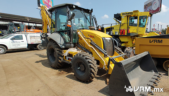 RETROEXCAVADORA 2022 NEW HOLLAND B08C