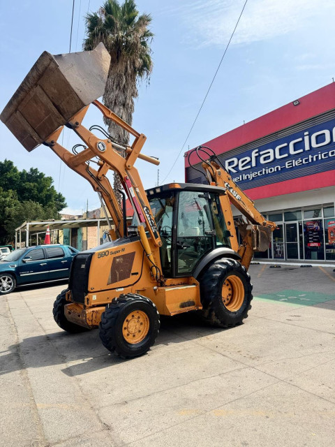 RETROEXCAVADORA 2003 CASE 590 SUPER M