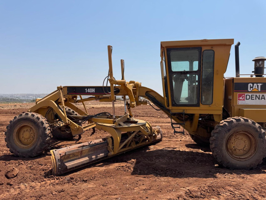 MOTOCONFORMADORA CATERPILLAR 140H 1999