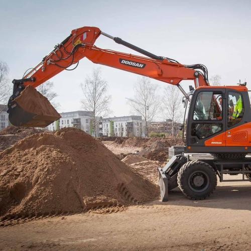 EXCAVADORA DOOSAN DX190WA