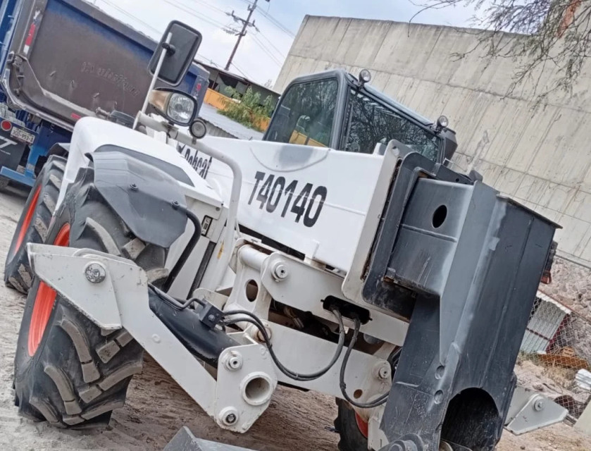 MANIPULADOR 2013 BOBCAT 4 TON