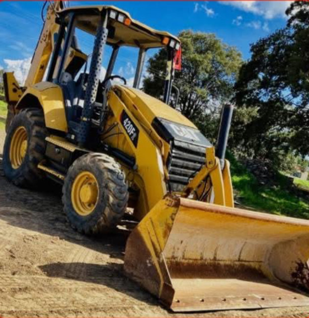RETROEXCAVADORA 2020 CATERPILLAR 420F2
