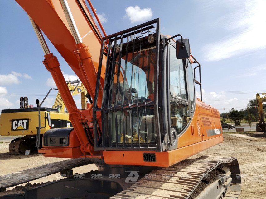 EXCAVADORA 2013 DOOSAN DX350LC