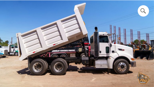 2010 PETERBILT