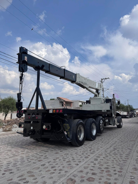 GRúA EN CAMIóN 2016 PETERBILT NATIONAL 20 TON