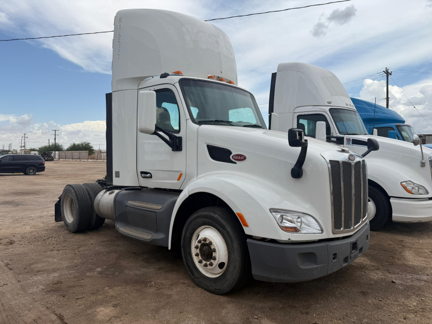 CAMIóN  2014 PETERBILT