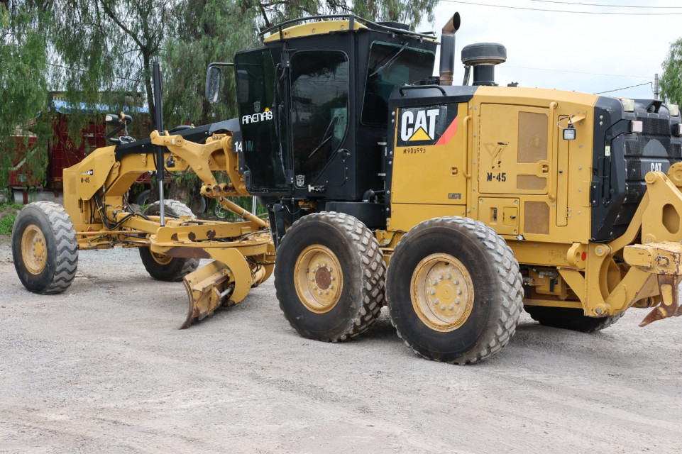 CATERPILLAR 140M S2 2013