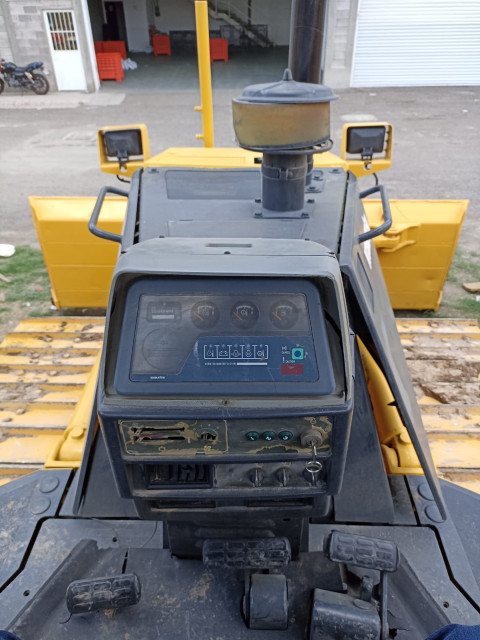 TOPADOR FRONTAL 2000 KOMATSU D61PX-12