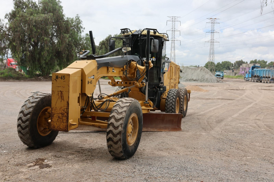 CATERPILLAR 140M S2 2013