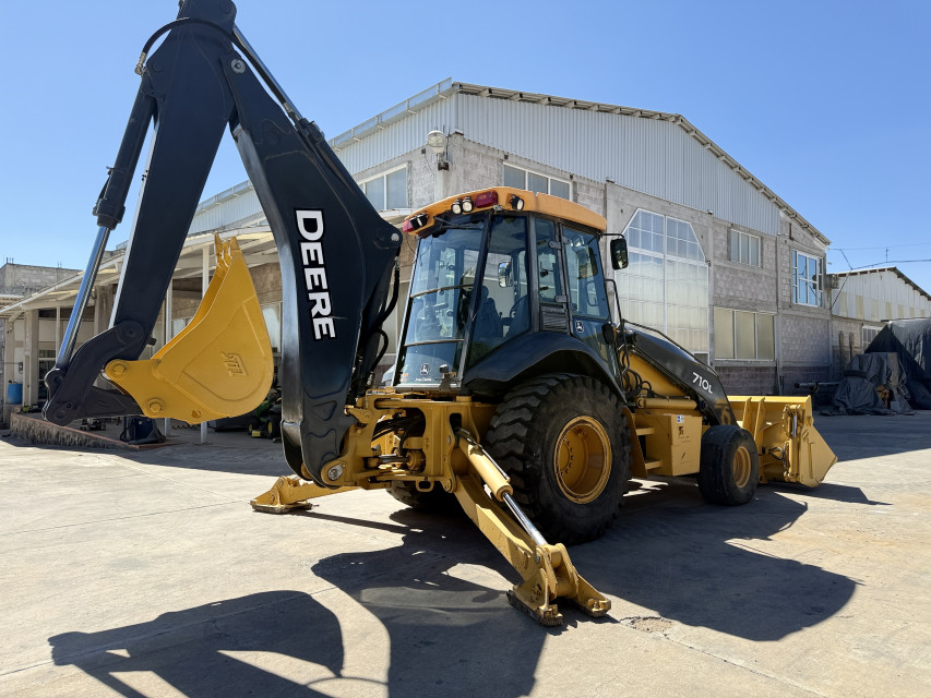 RETROEXCAVADORA 2018 JOHN DEERE 710L
