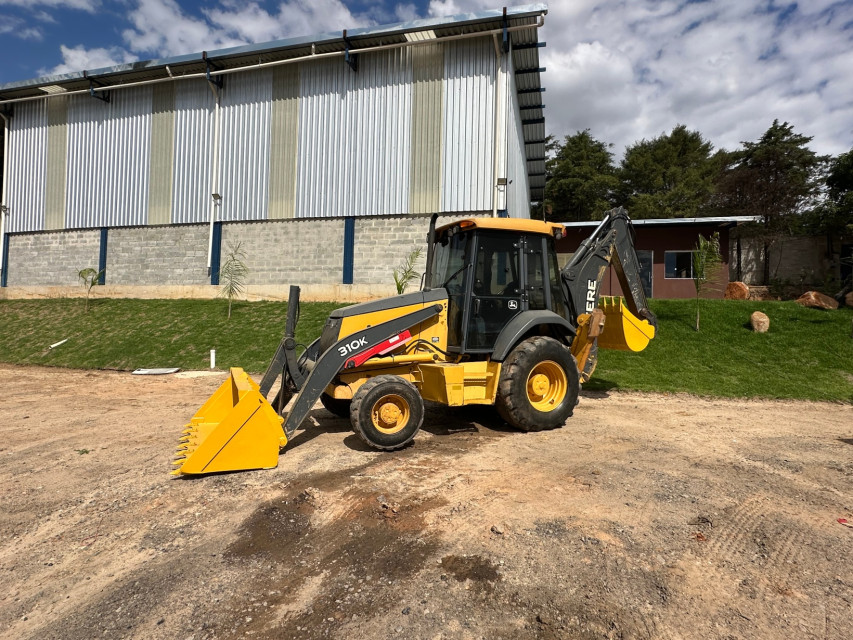 RETROEXCAVADORA 2014 JOHN DEERE 310K