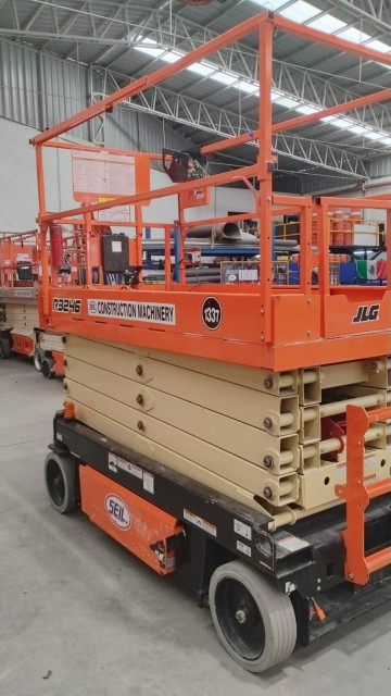 ELEVADOR TIJERA 2023 JLG R3246 32 FT