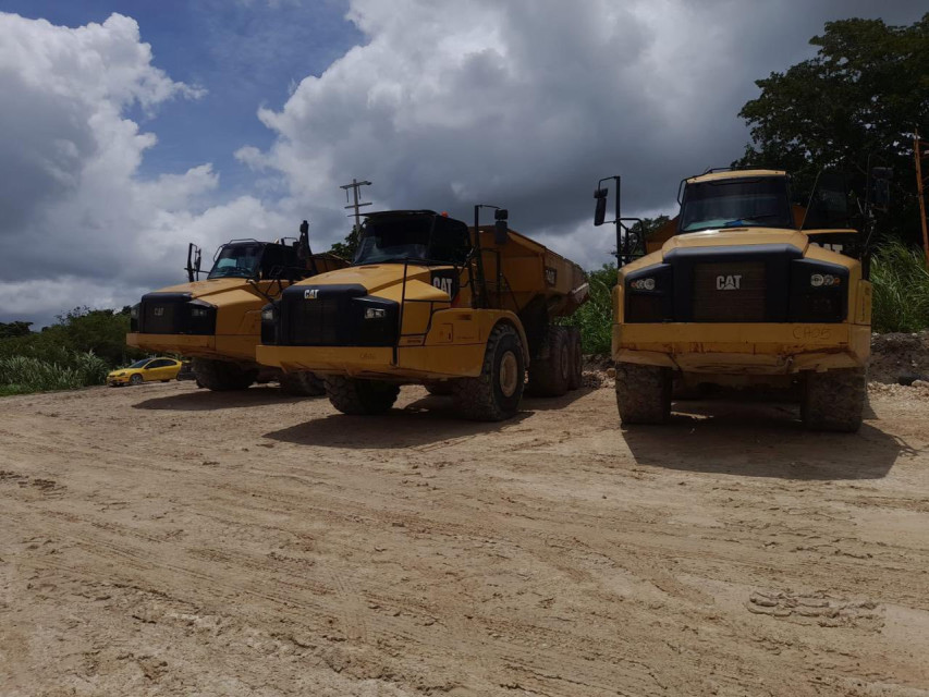 CAMIóN ARTICULADO  CATERPILLAR 740