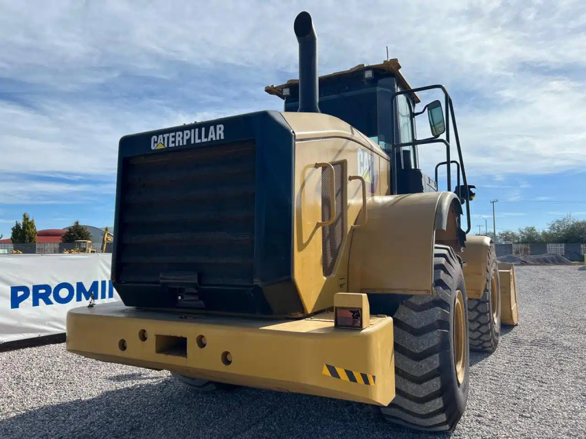 CARGADOR FRONTAL 2015 CATERPILLAR 950GC