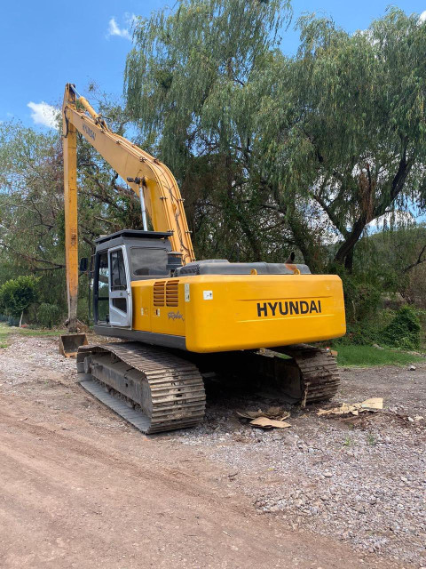 EXCAVADORA HYUNDAI HX330L