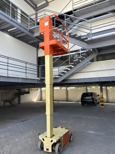 ELEVADOR TIJERA 2017 JLG 1230ES 19 FT