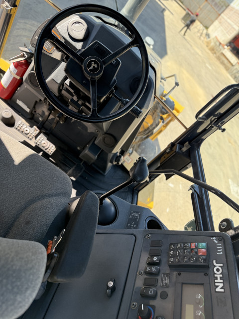 RETROEXCAVADORA 2018 JOHN DEERE 710L