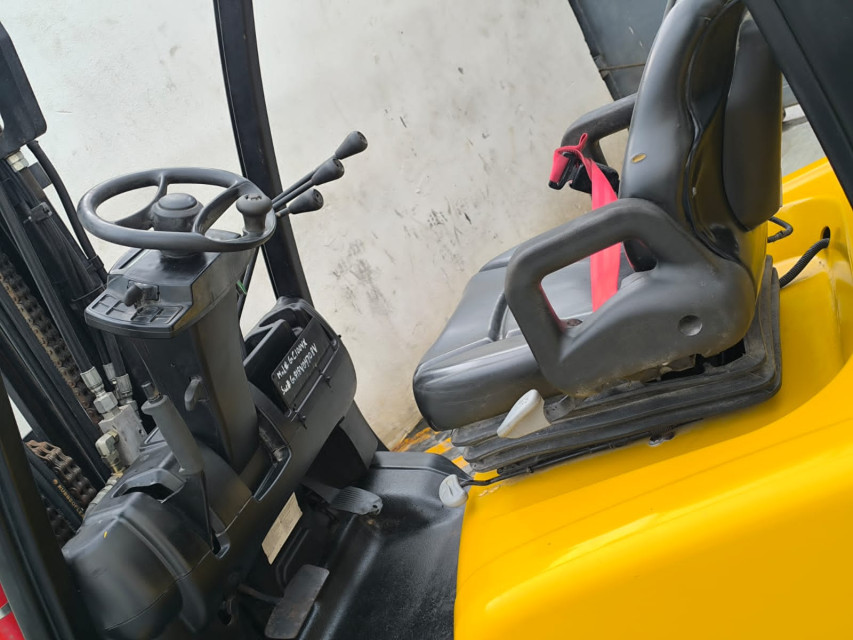 MONTACARGAS 2021 HYSTER E100XNS