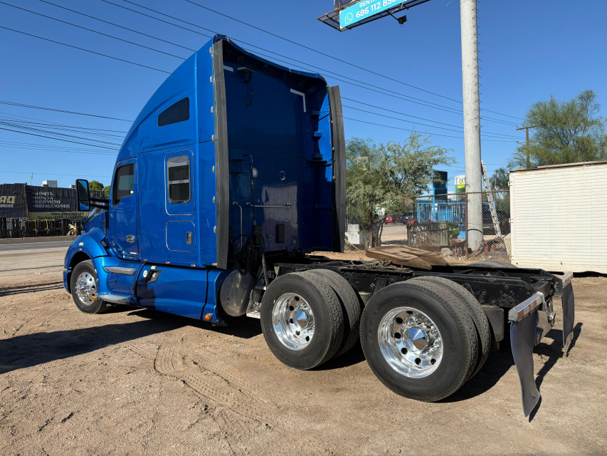 CAMIóN CAMAROTE 2016 KENWORTH