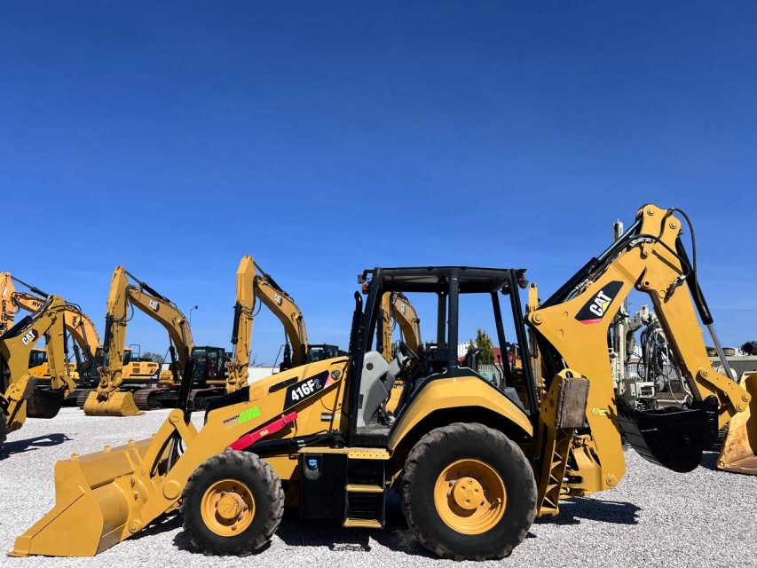 RETROEXCAVADORA 2016 CATERPILLAR 416F2
