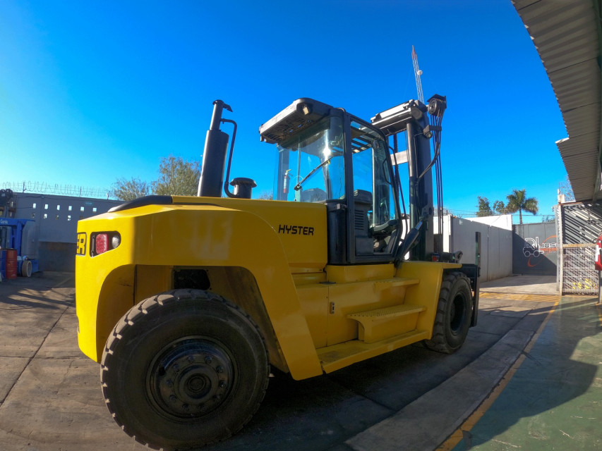 MONTACARGAS 2008 HYSTER H300HD