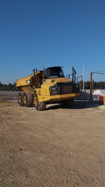 CAMIóN ARTICULADO  CATERPILLAR 740
