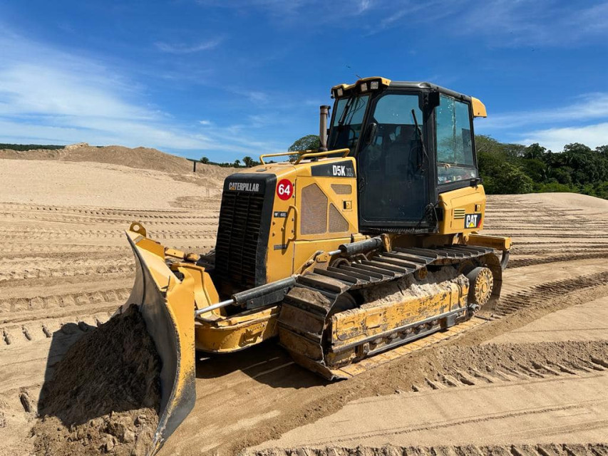 TOPADOR FRONTAL CATERPILLAR D5K2